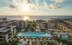 The Reef 28 (Adults Only)